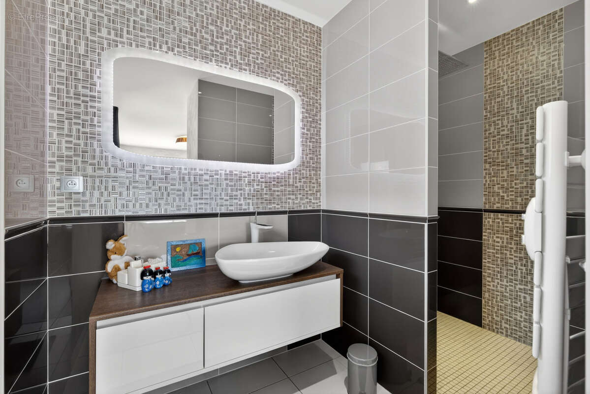 Maison à SAINT-BALDOPH