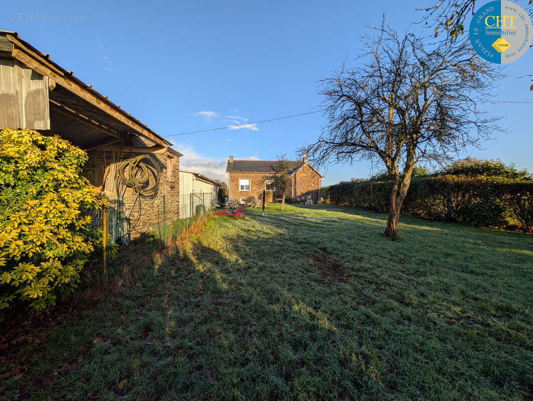 Maison à MAURE-DE-BRETAGNE