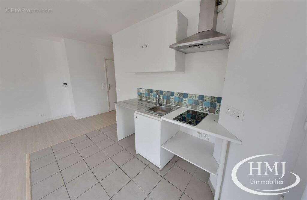 Appartement à CORBEIL-ESSONNES