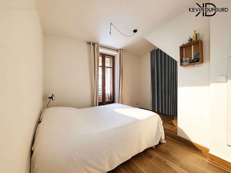 Appartement à AUBENAS