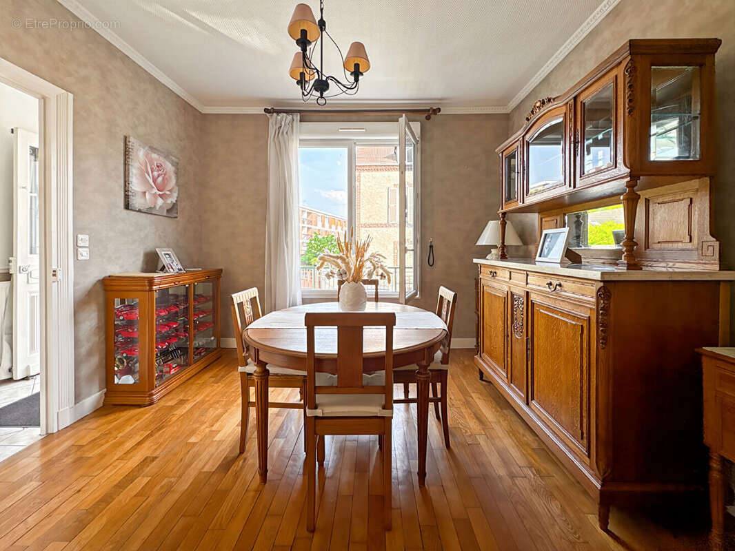 Maison à MANTES-LA-JOLIE