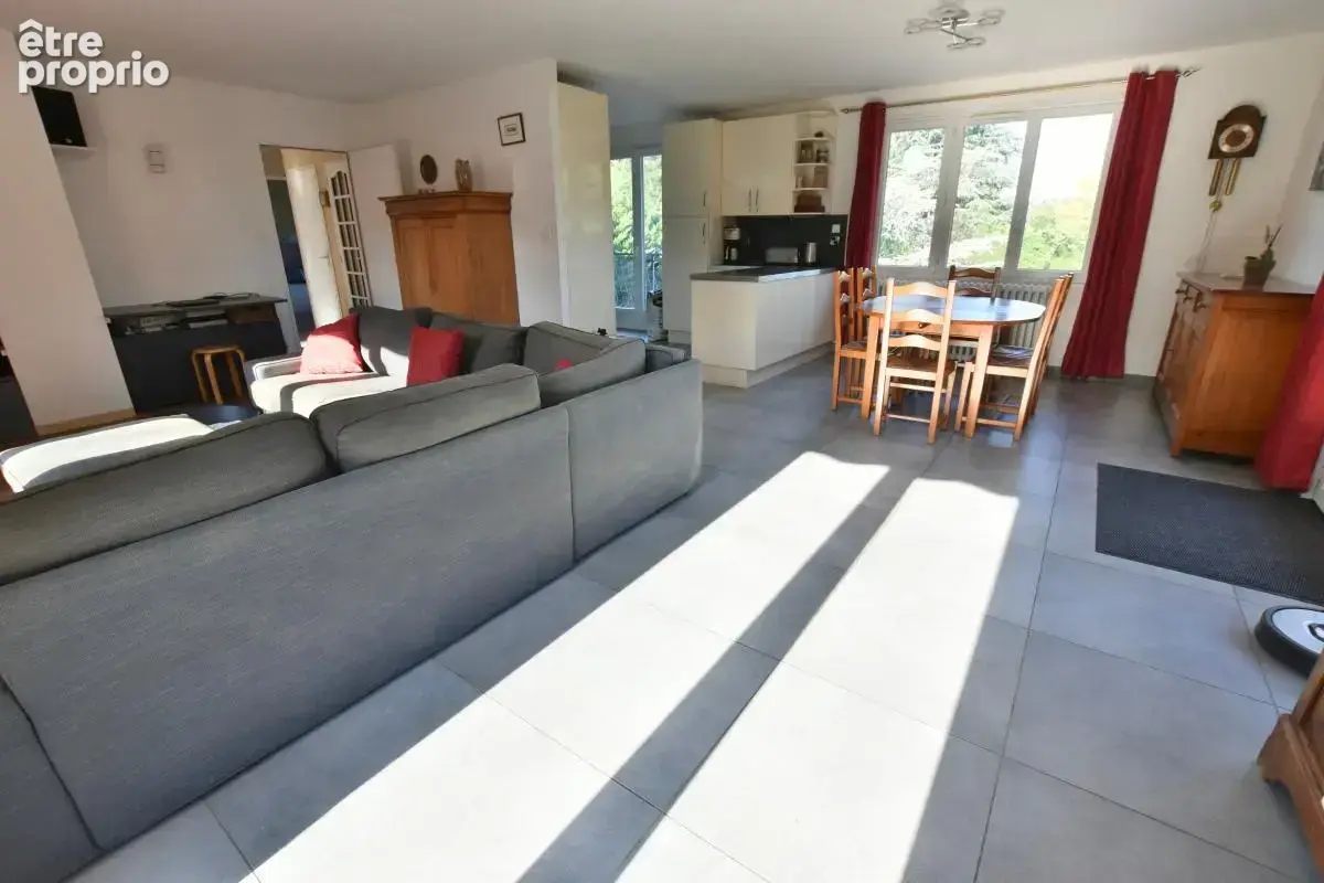 Maison T6 avec un fort potentiel À Vendre - photo 4