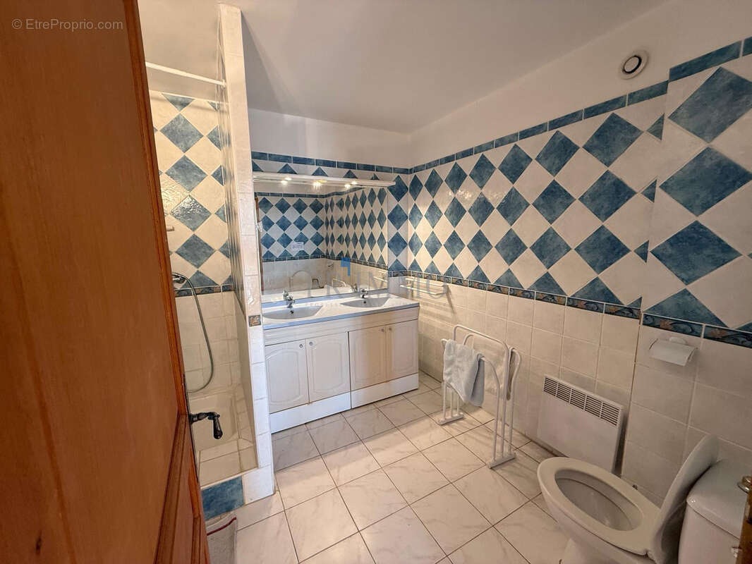 Maison à LES ISSAMBRES
