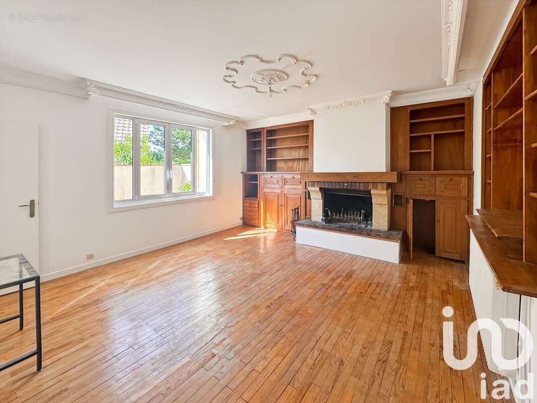 Photo 4 - Maison à SAINTE-GENEVIEVE-DES-BOIS