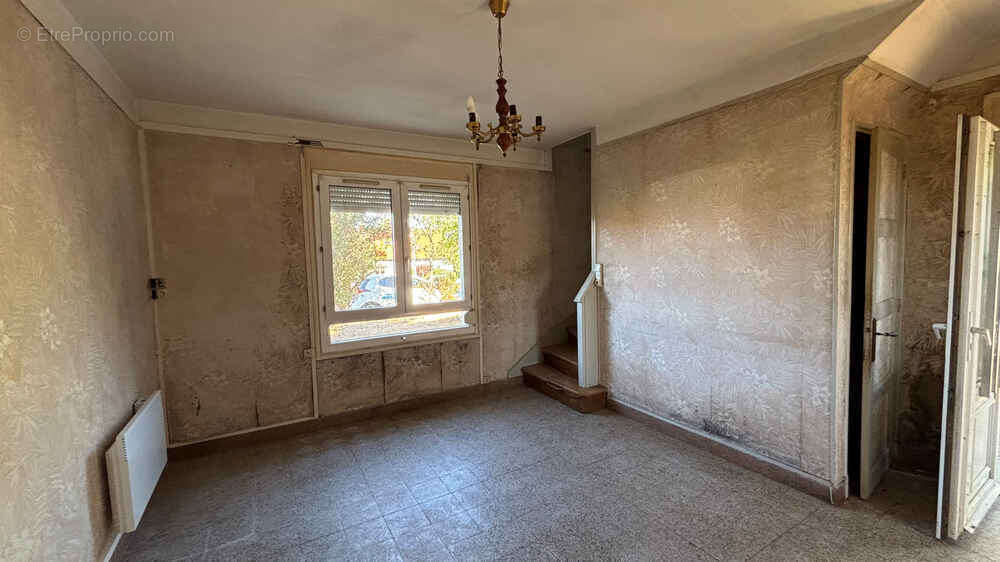 Maison mitoyenne de type 3 - photo 2