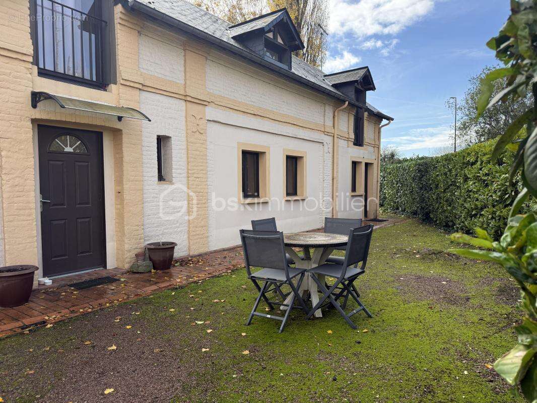 Maison à PONT-L'EVEQUE