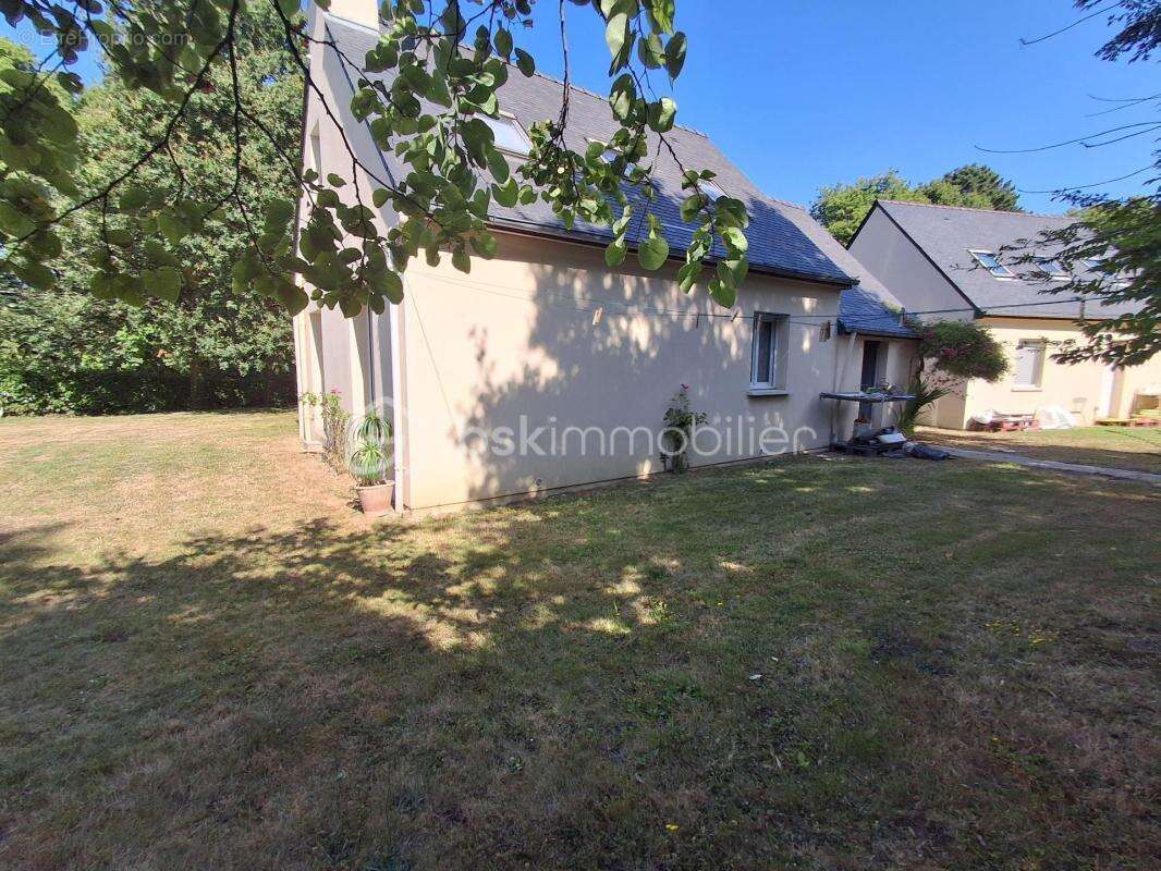 Maison à LE TOUR-DU-PARC