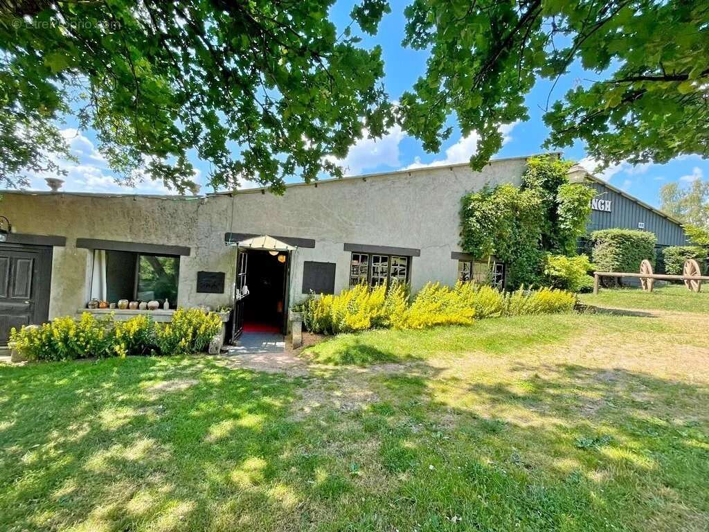 Exclusivité – Bourgogne, Morvan des Lacs – Secteur DUN-LES-PLACES - Une propriété de plus de 15 hectares, idéale pour une activi - photo 11