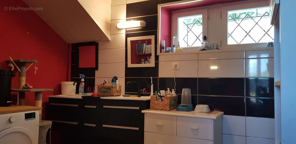 Maison à ARCES-DILO