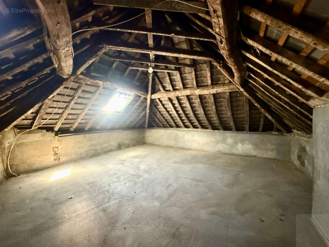 Amiens - quartier saint acheul - maison - 2 chambres - 1 bureau - garage - cour - dependance - photo 16