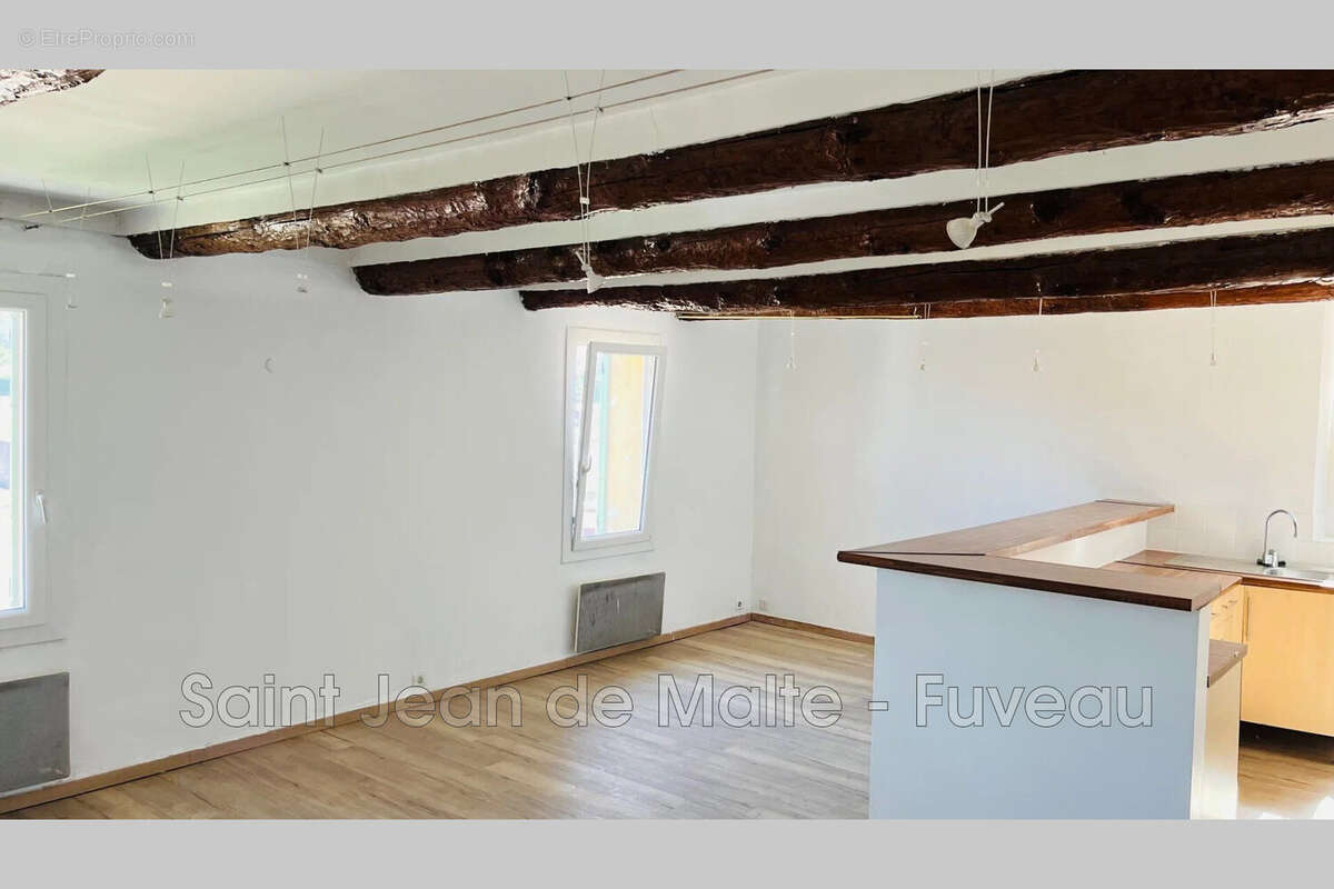 Appartement à FUVEAU