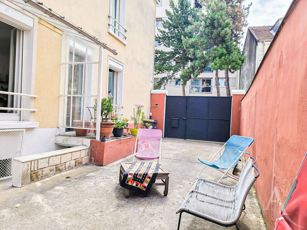 Maison Montreuil 4 pièce(s) 136.5 m2 - photo 17
