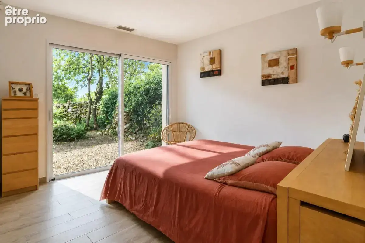 Maison de 10 pièces de 220 m² à Causse-de-la-Selle - photo 13