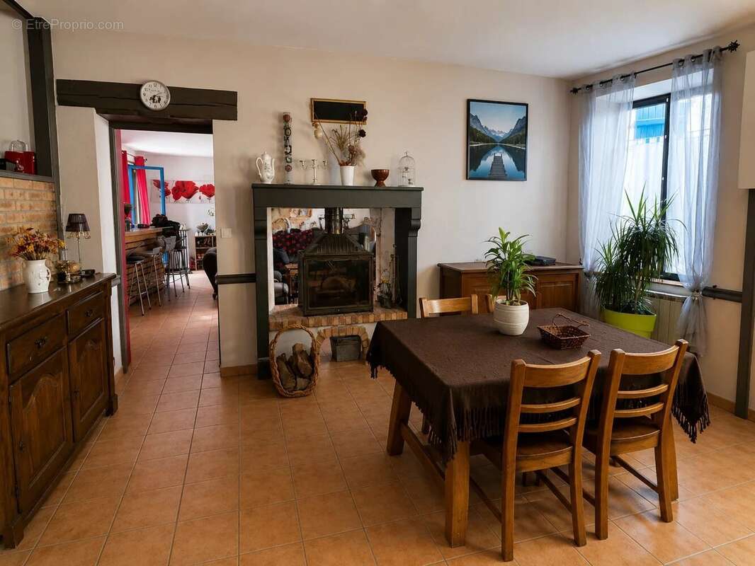 Maison familiale de 172 m² - photo 2