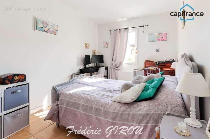 Appartement à MEYRARGUES