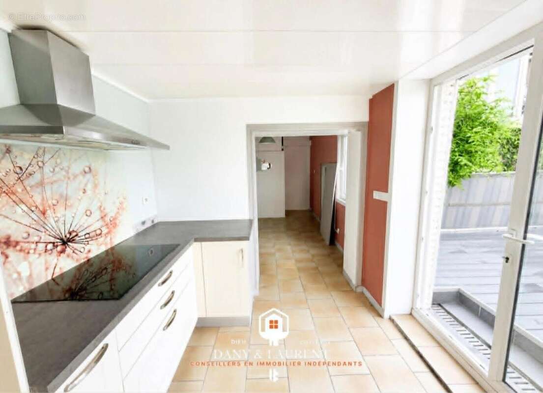 Photo 2 - Maison à CRESPIN