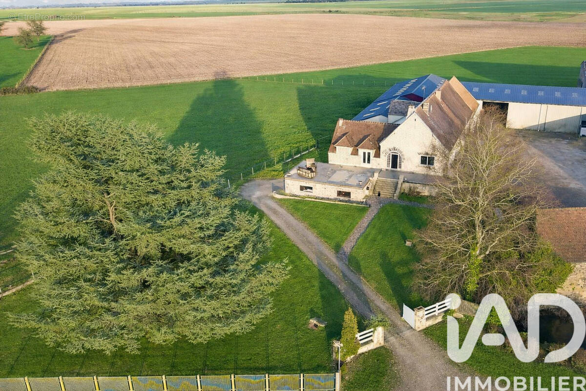 Photo 1 - Maison à CHATEAU-THIERRY