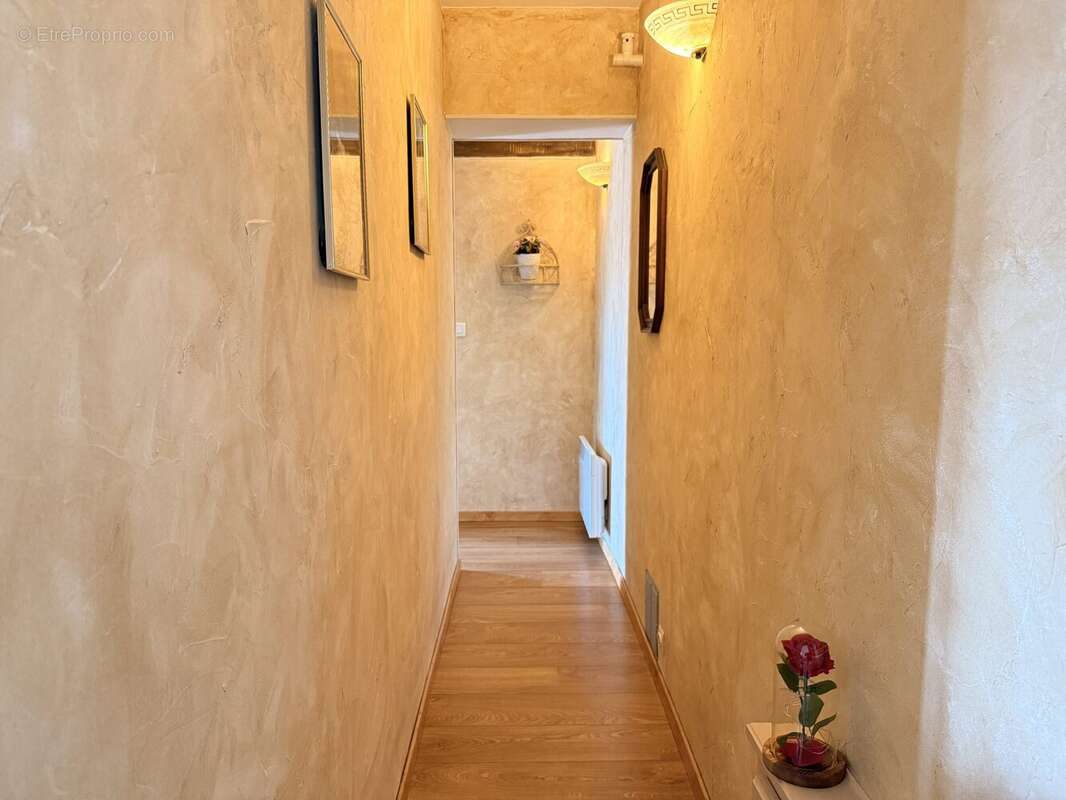 Maison à MORTAGNE-SUR-GIRONDE