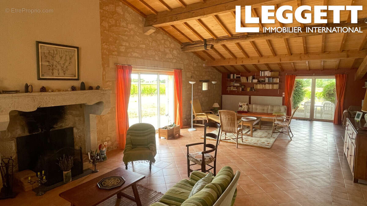 Maison à BLASIMON