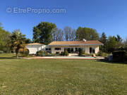 Maison à MARSAC-SUR-L'ISLE