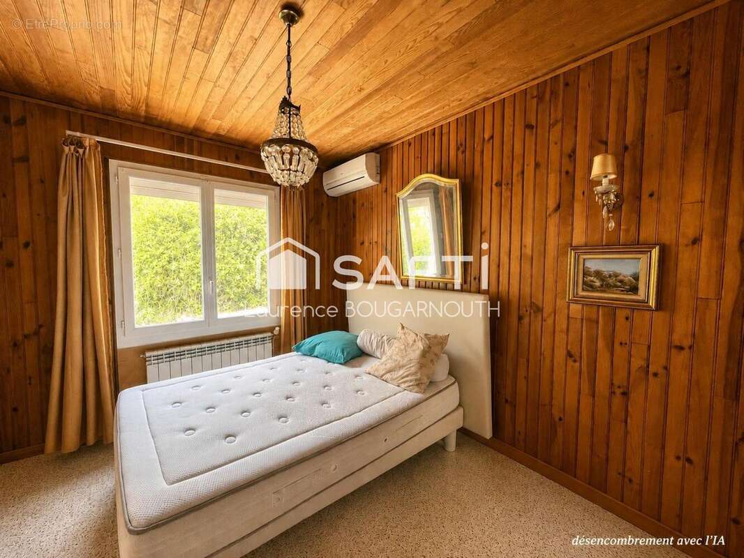 Maison 137 m² à Cavillargues  - photo 8