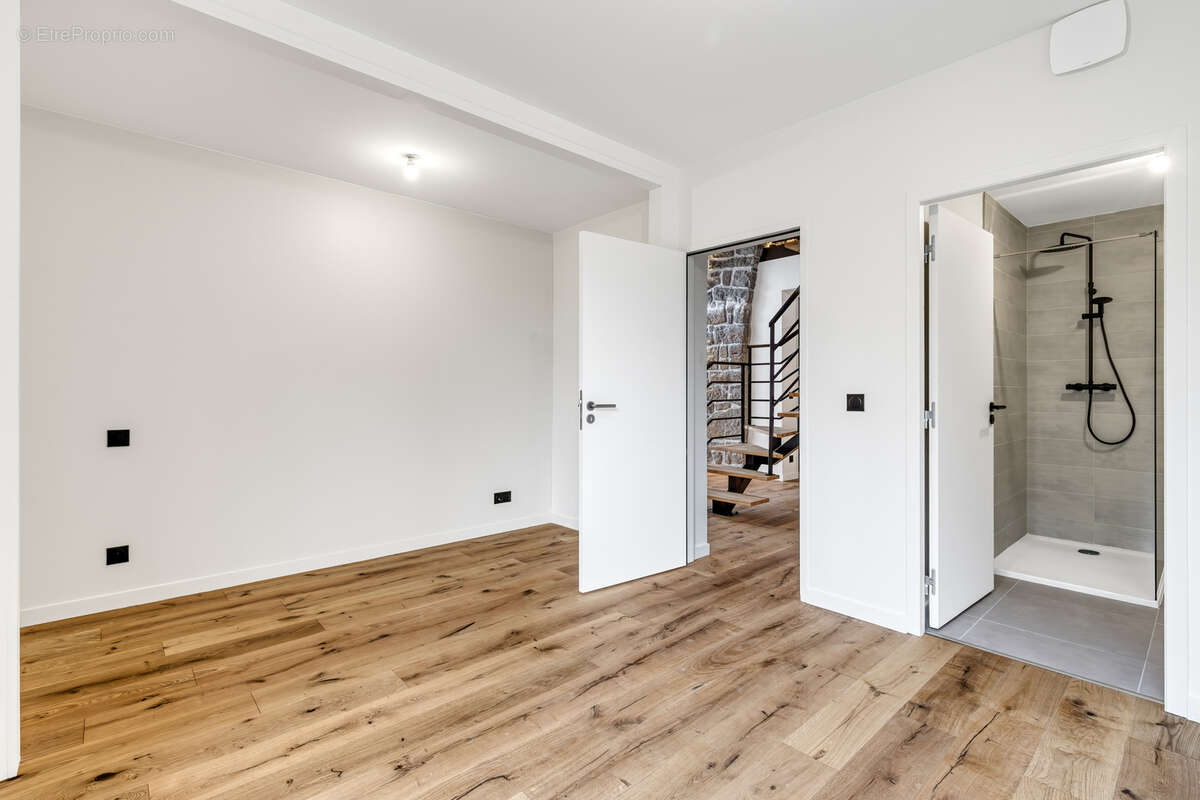 Appartement à AIX-LES-BAINS
