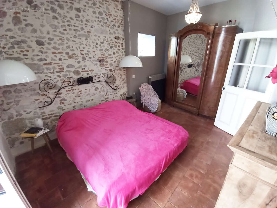 Ensemble immobilier au coeur du centre ville - photo 3