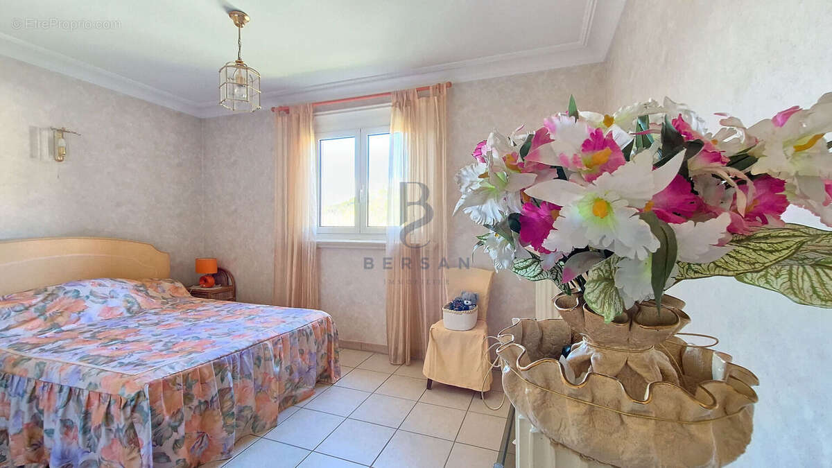 Maison à FREJUS