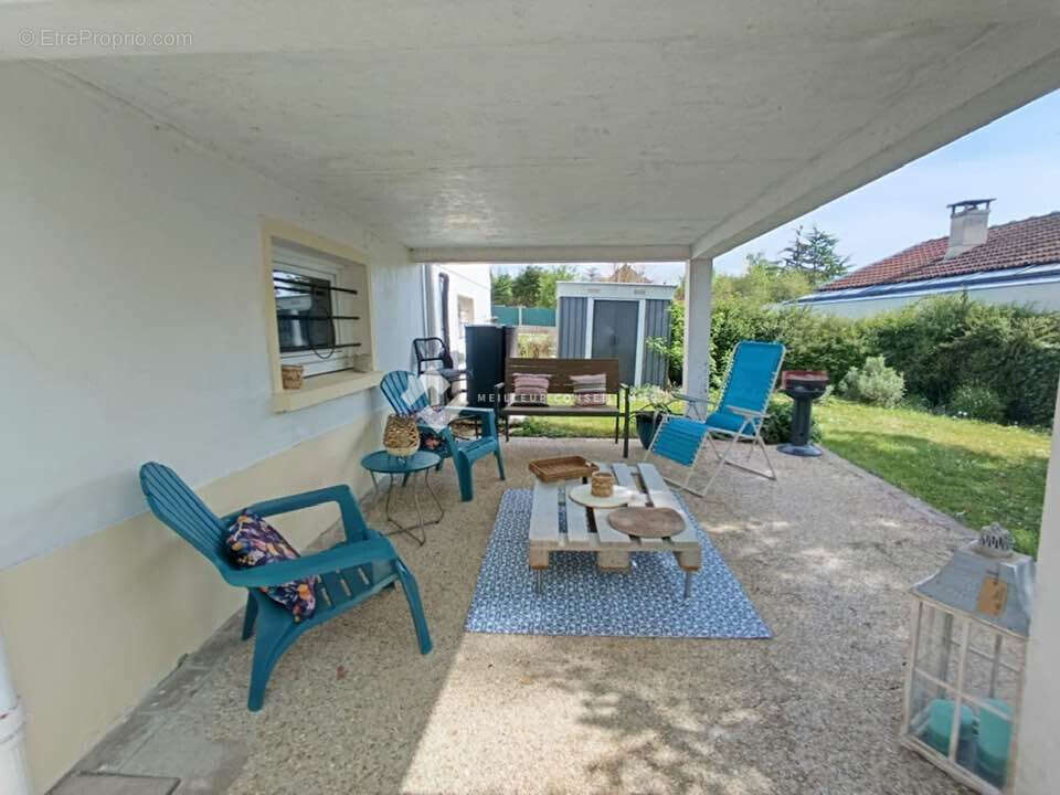 Maison 107 m² à Perigny  - photo 2