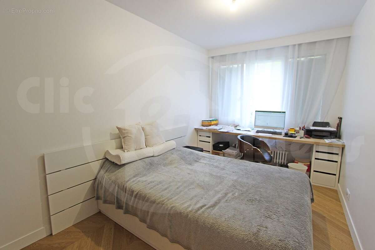 Appartement à VERSAILLES