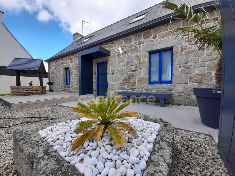 Maison à ERGUE-GABERIC