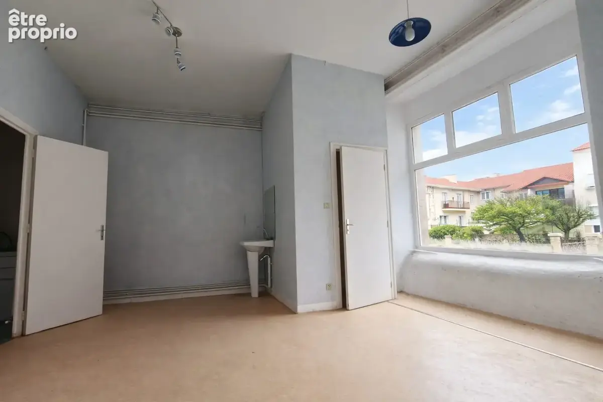 Maison 9 pièces 166 m² à vendre à Costaros (43490) - photo 2