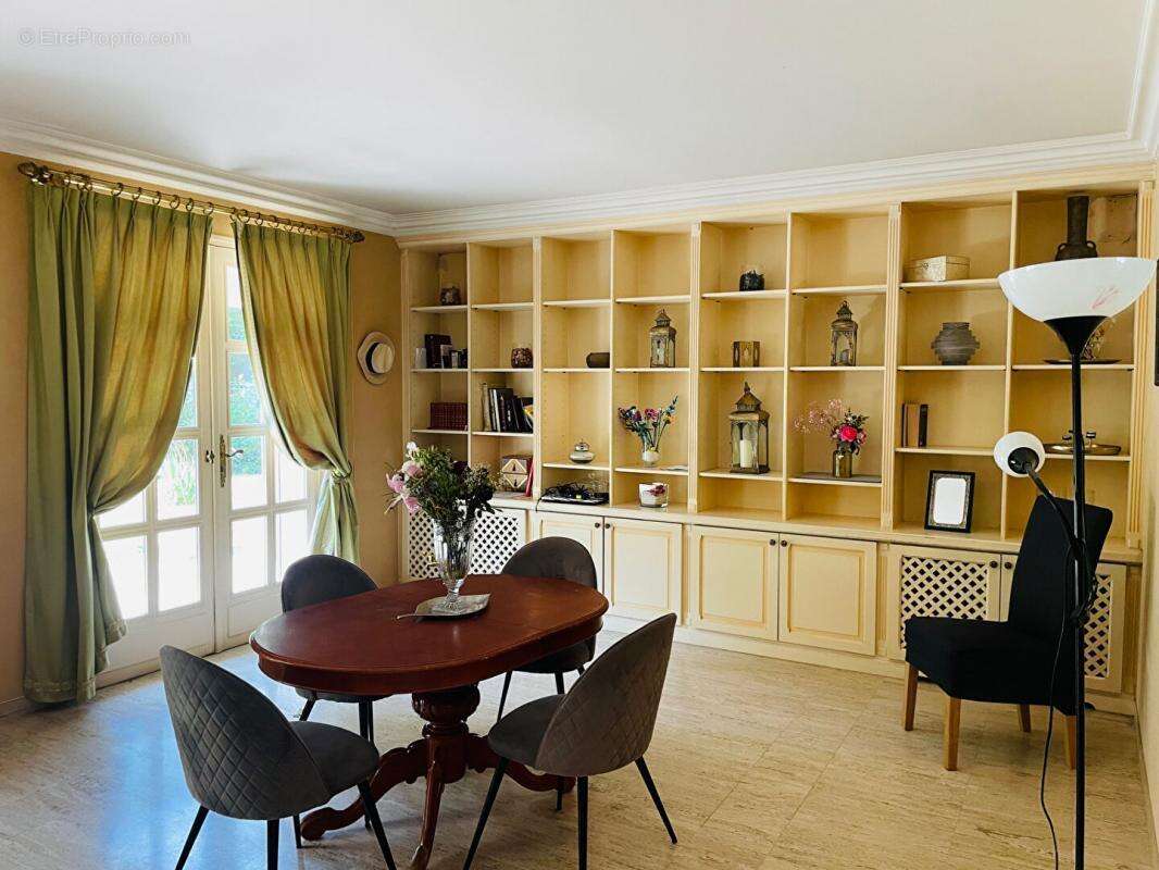 Maison à VERNOUILLET