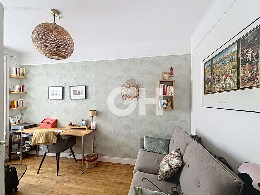 Appartement à PARIS-12E