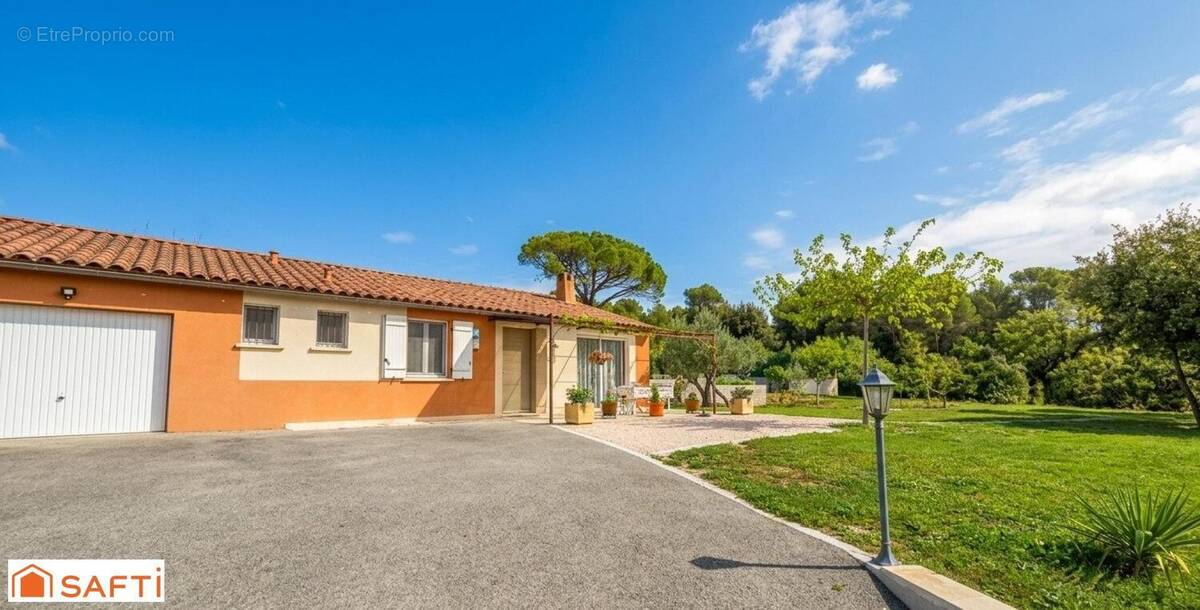 Photo 1 - Maison à BRIGNOLES