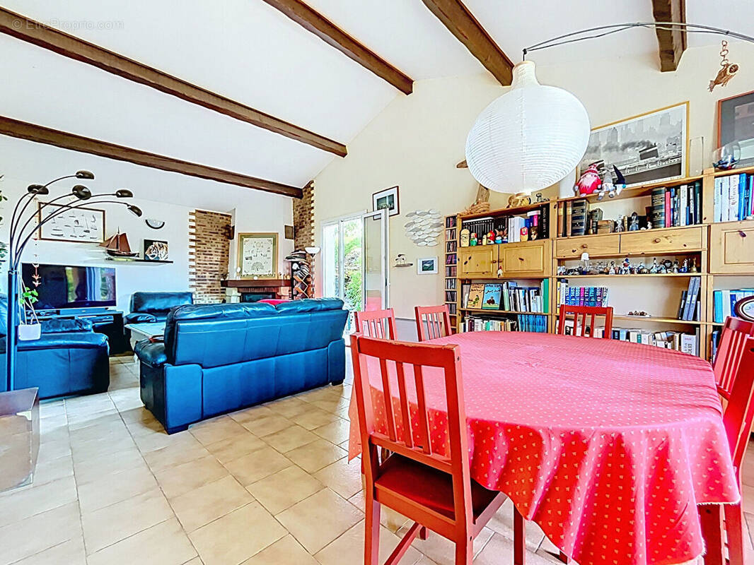 Maison à SAINT-GEORGES-D'ORQUES