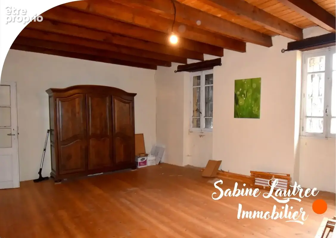Maison de village de 208 m2 au cœur de Lautrec   beaux volumes et garage - photo 5
