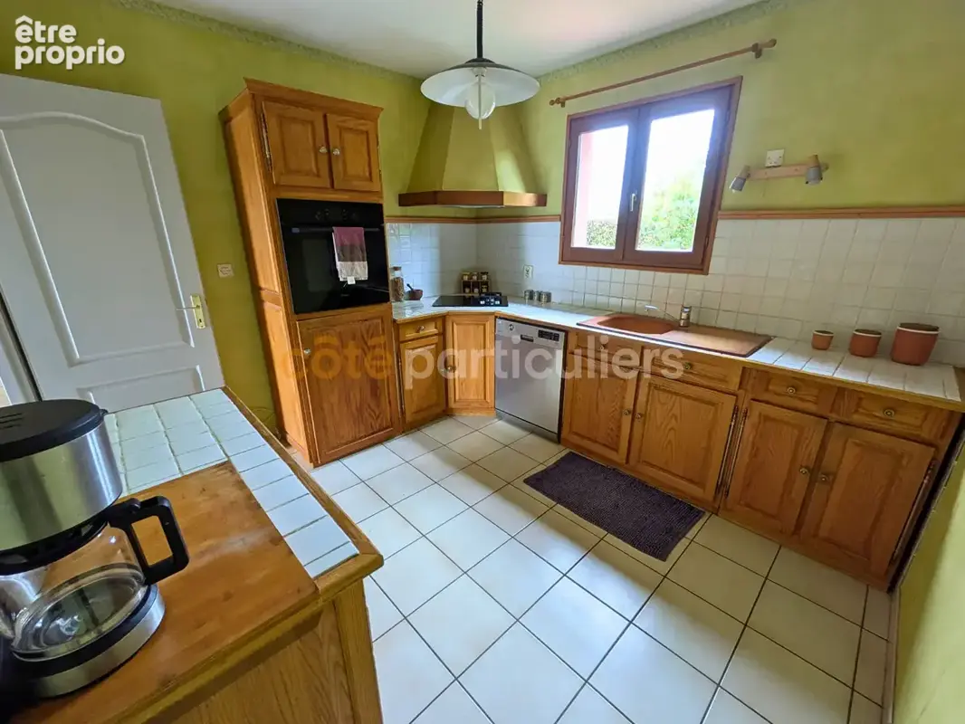 Maison de plain-pied - 4 chambres - Garage - Piscine - photo 7