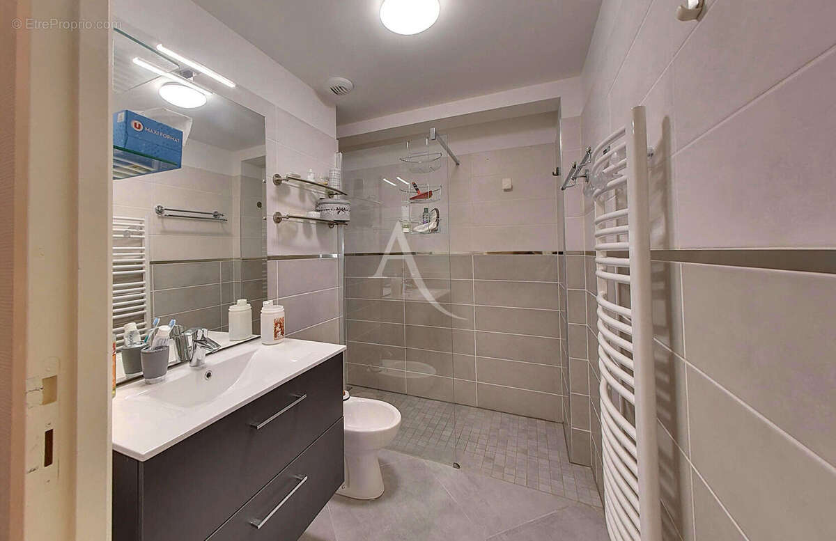 Appartement à CHARNAY-LES-MACON