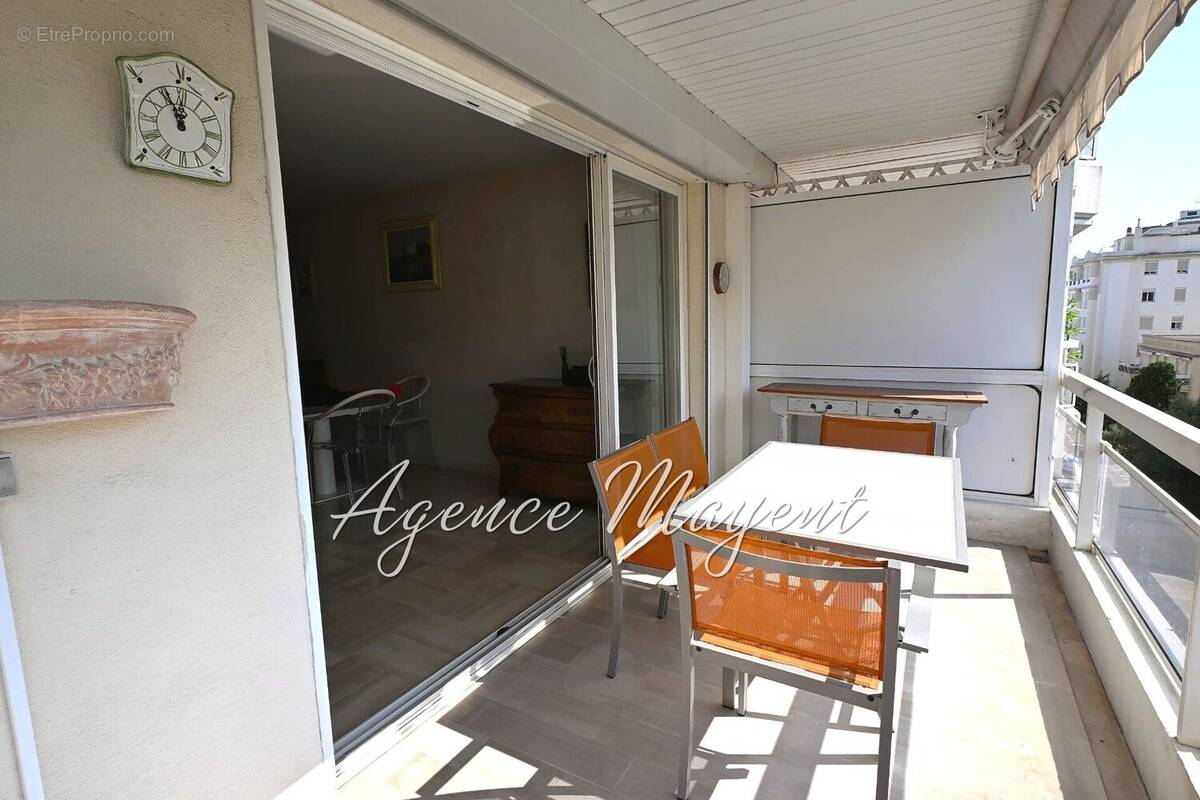 Appartement à CANNES