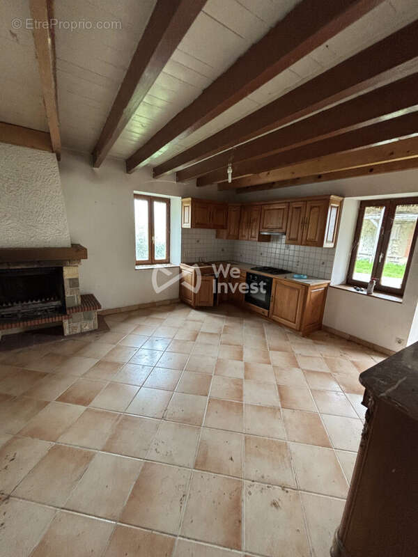 Maison à CHAMPFROMIER
