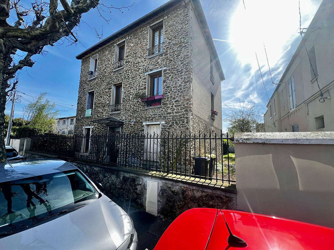 Appartement à CHAMPIGNY-SUR-MARNE