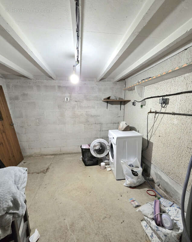 Maison à AULNOYE-AYMERIES