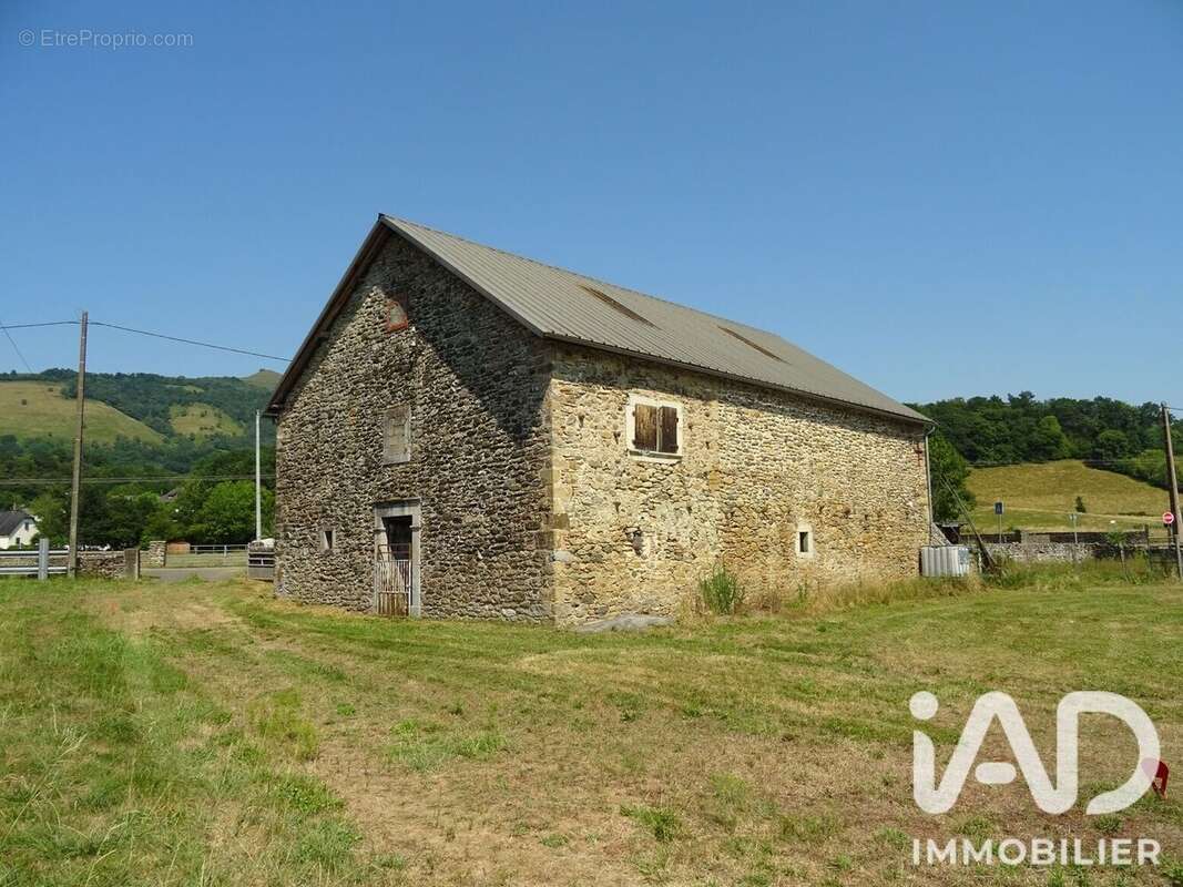 Maison 300 m² à Trois-Villes  - photo 8