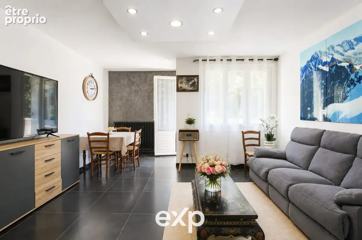 Appartement à BARBERAZ