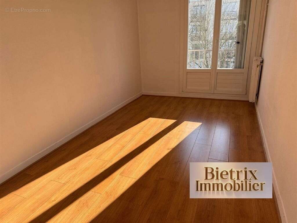 Appartement à L'ISLE-ADAM