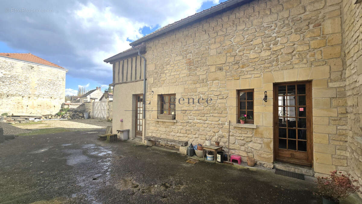 Maison à GOUVIEUX