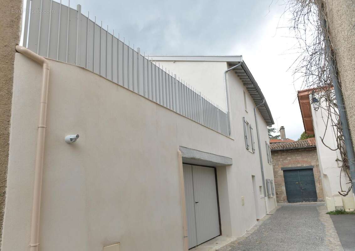 Photo 2 - Maison à MILLERY