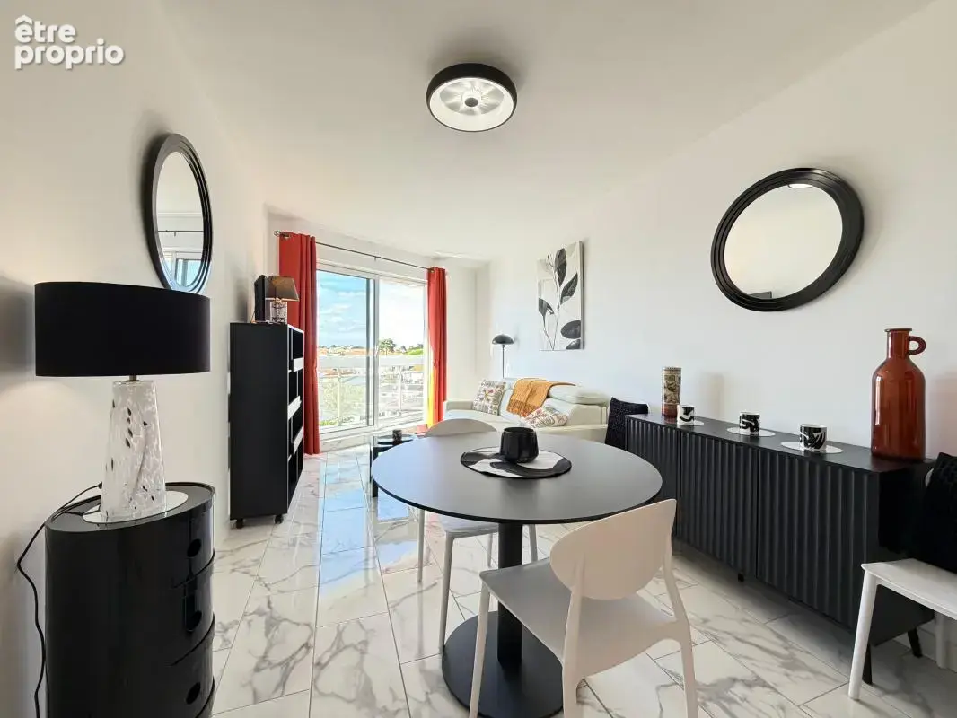 STUDIO rénové avec VUE MER à 150 m Pontaillac - photo 4
