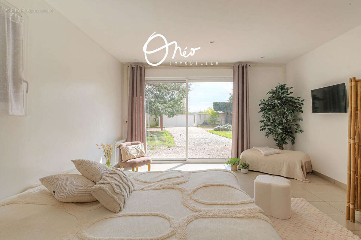 Maison à SAINT-PRIEST